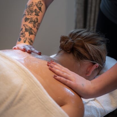 Wellnessmassage im Hotel Tyrol